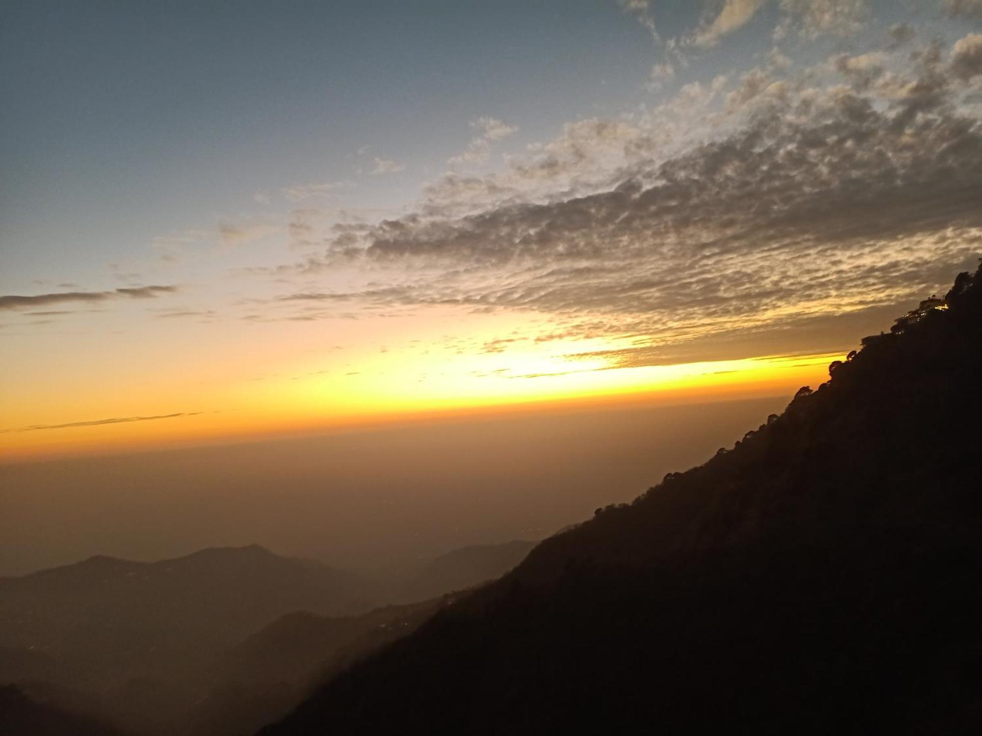 Humble Stay Villa Kasauli Luaran gambar