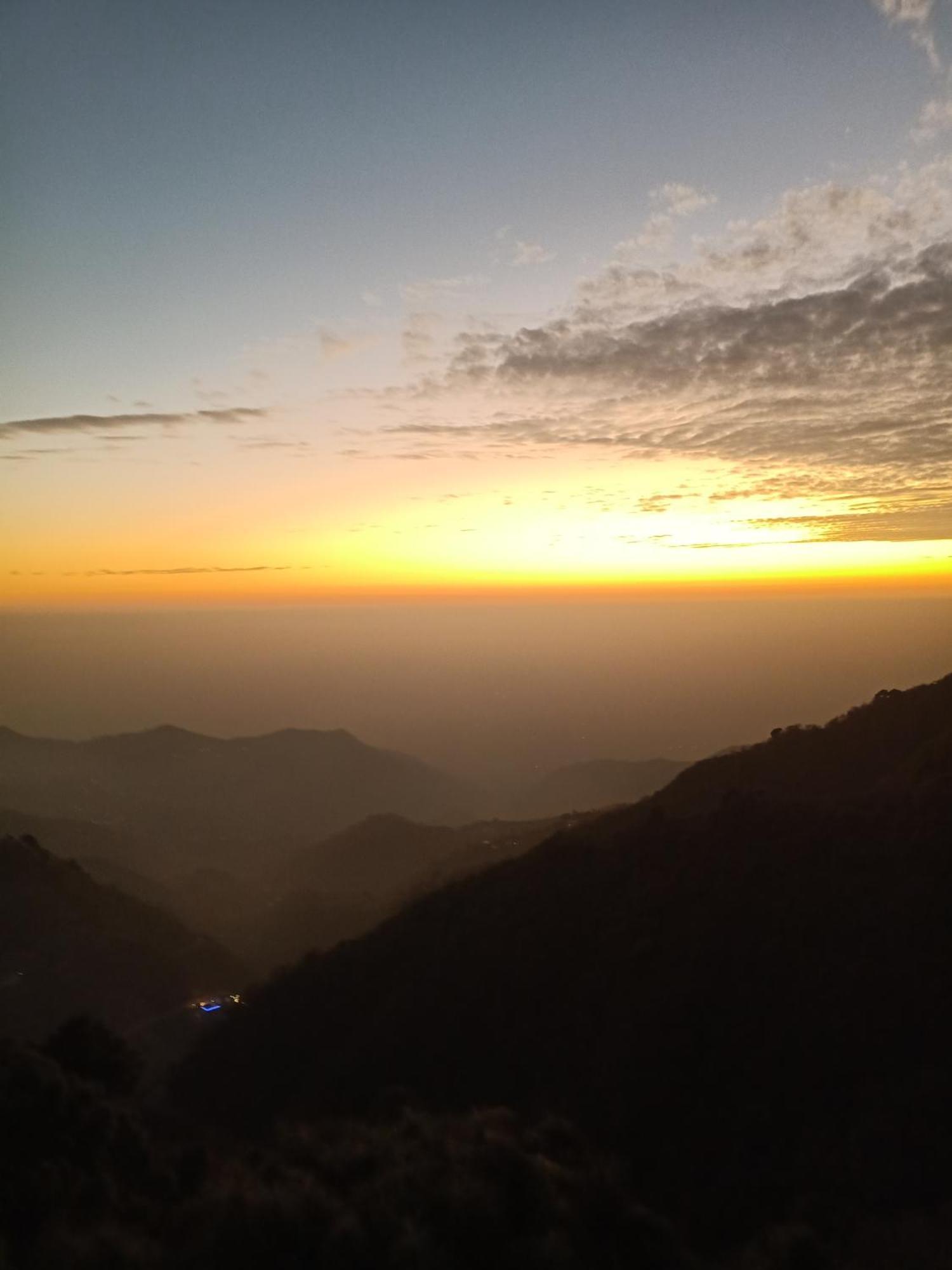 Humble Stay Villa Kasauli Luaran gambar
